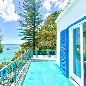 https://rada-azzurra.hotels-amalfi.com